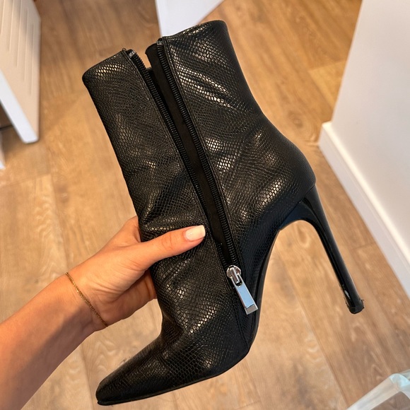 Zara Black Snakeskin Square Toe Boots - Picture 3 of 5